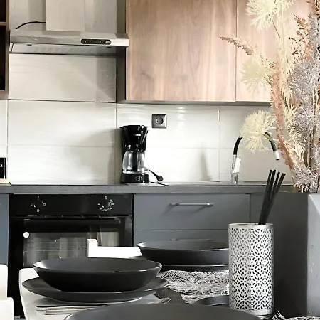 Luka Iii Apartment *